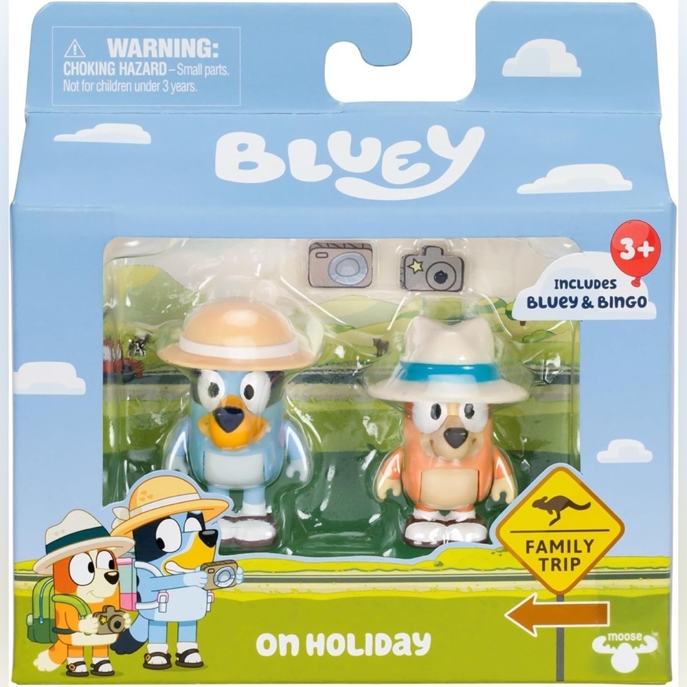 Bluey “On Holiday” Family Trip Toy Set Bluey & Bingo Figures • New in Box!